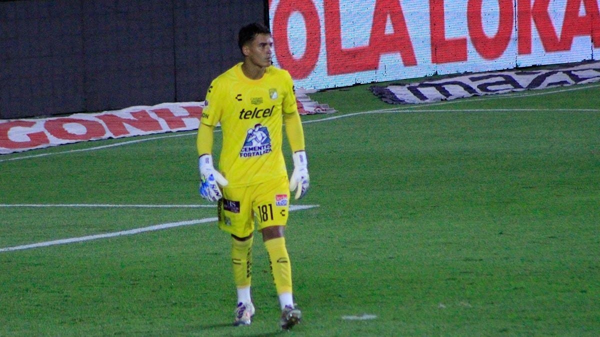 ¡Sueño cumplido! “Debut y selección”, el camino de Irving Martínez