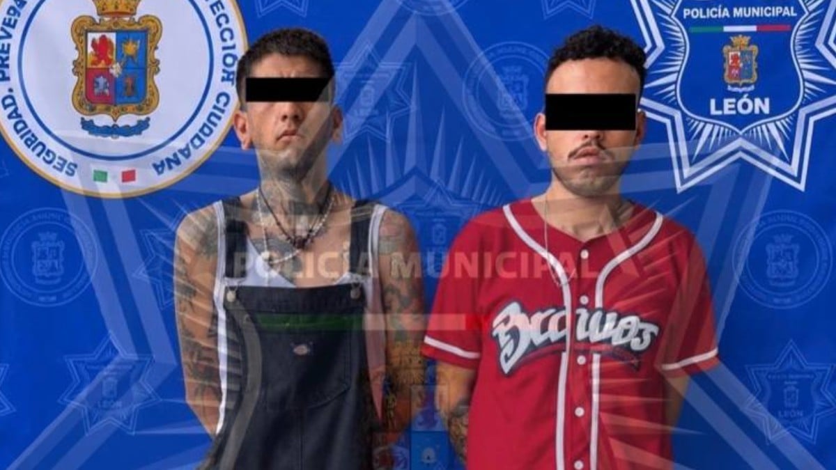 Auto circulaba en Cumbres La Gloria desprendiendo olor a marihuana; llevaban 7 mil dosis
