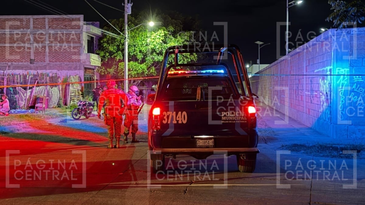 Sus cuerpos quedaron tendidos en la acera, intensa balacera deja fatal saldo