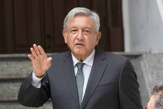 AMLO reconoce que aún existe corrupción y pide no robar a funcionarios