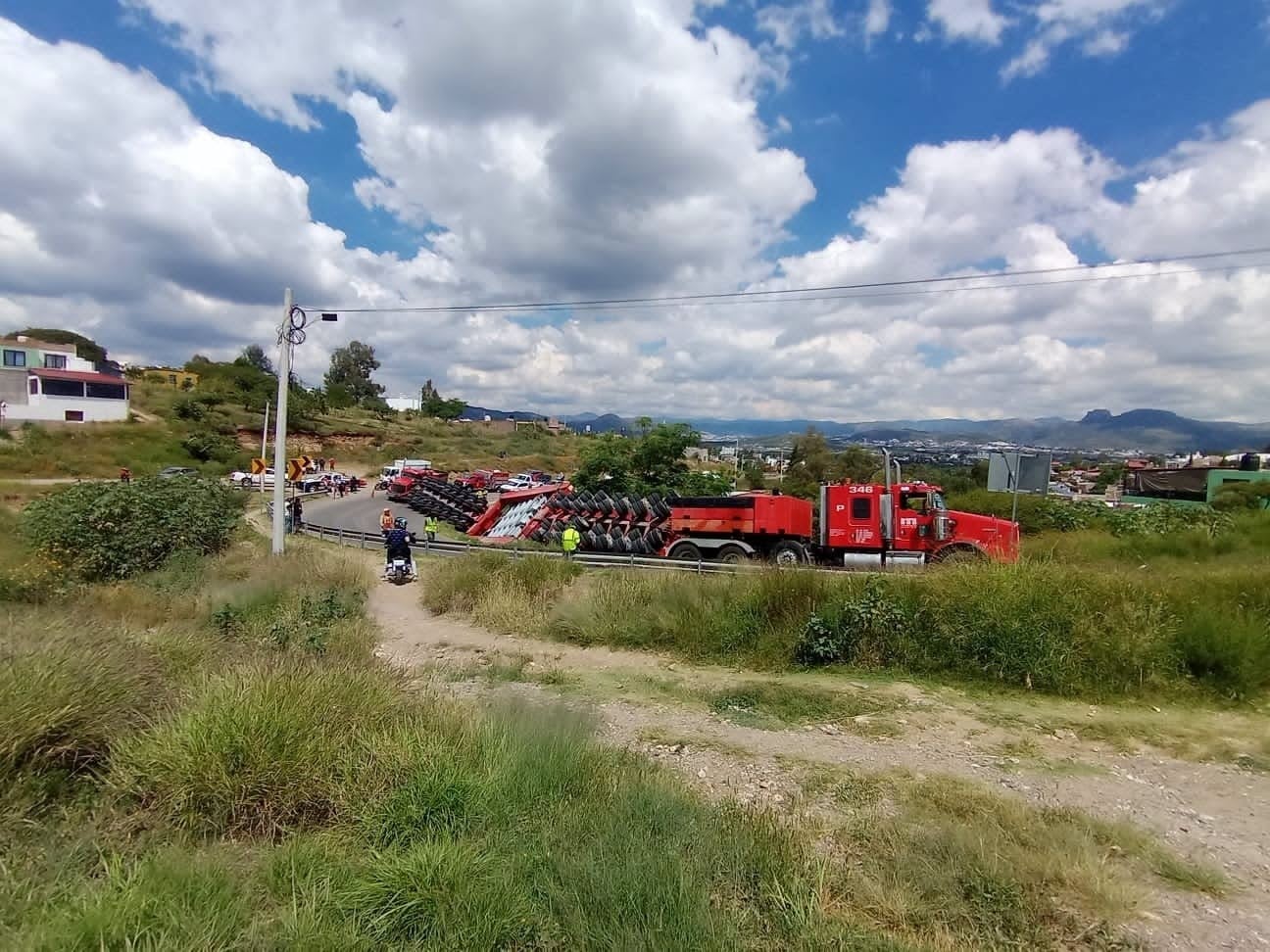 Volcadura en la Guanajuato-Irapuato