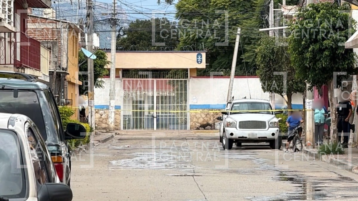 La mujer fue baleada afuera de una tiendita en San Carlos La Roncha.