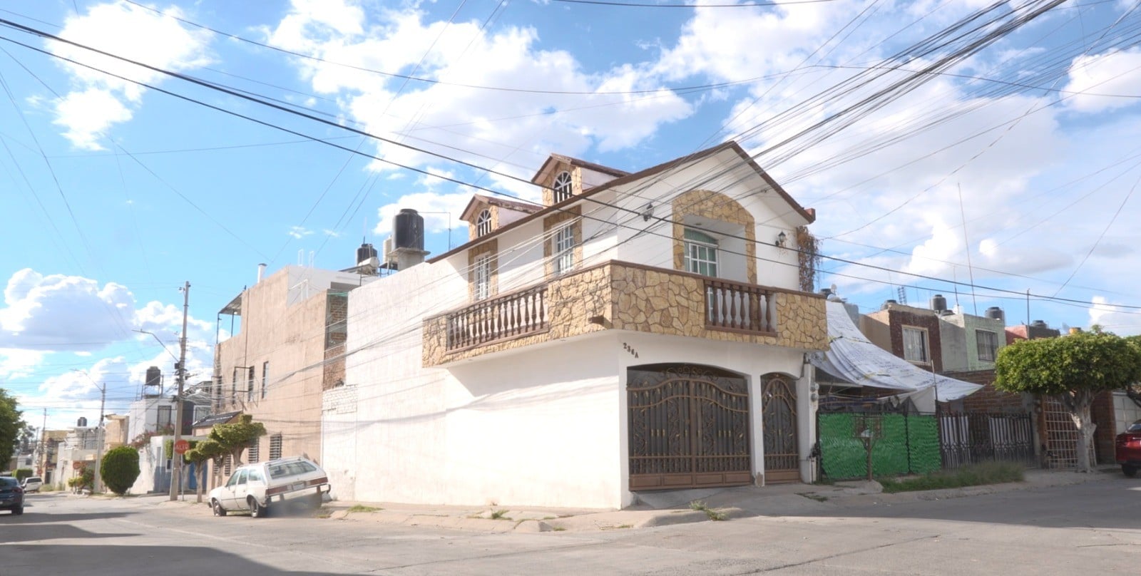 Agua en Colinas de Santa Julia