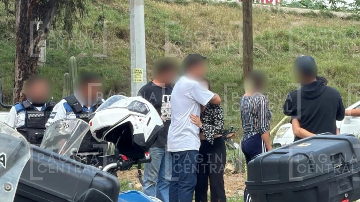 “No iban en el patín” Se bajaron para cruzar y el niño se soltó de la mano de su hermana
