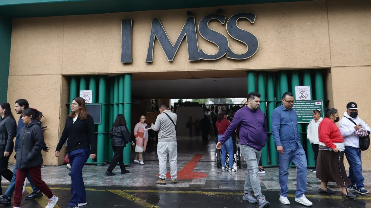 Admite Robledo saturación de pacientes en el IMSS