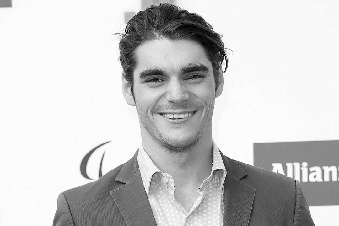 Muere RJ Mitte, actor de Breaking Bad, a los 34 años; autoridades investigan su fallecimiento
