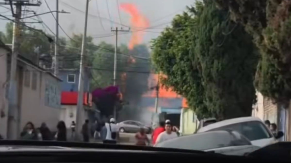 VIDEO ¡Corrieron por sus vidas! Captan brutal explosión de una estación de gas