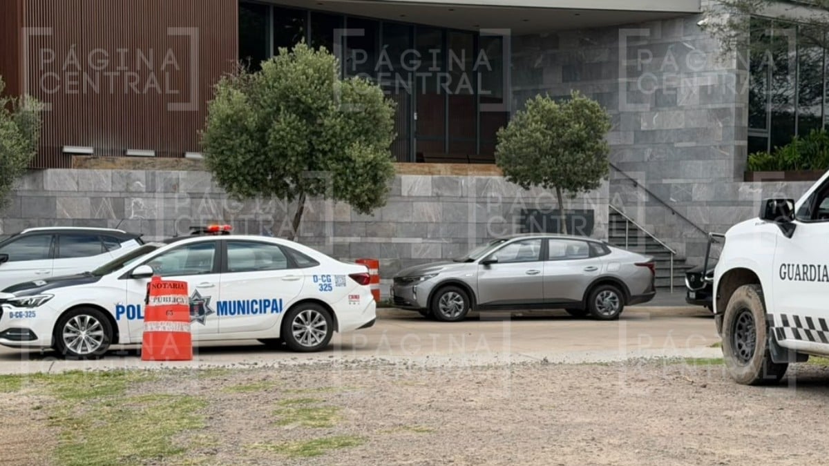 Disparos cerca de Notaría Pública