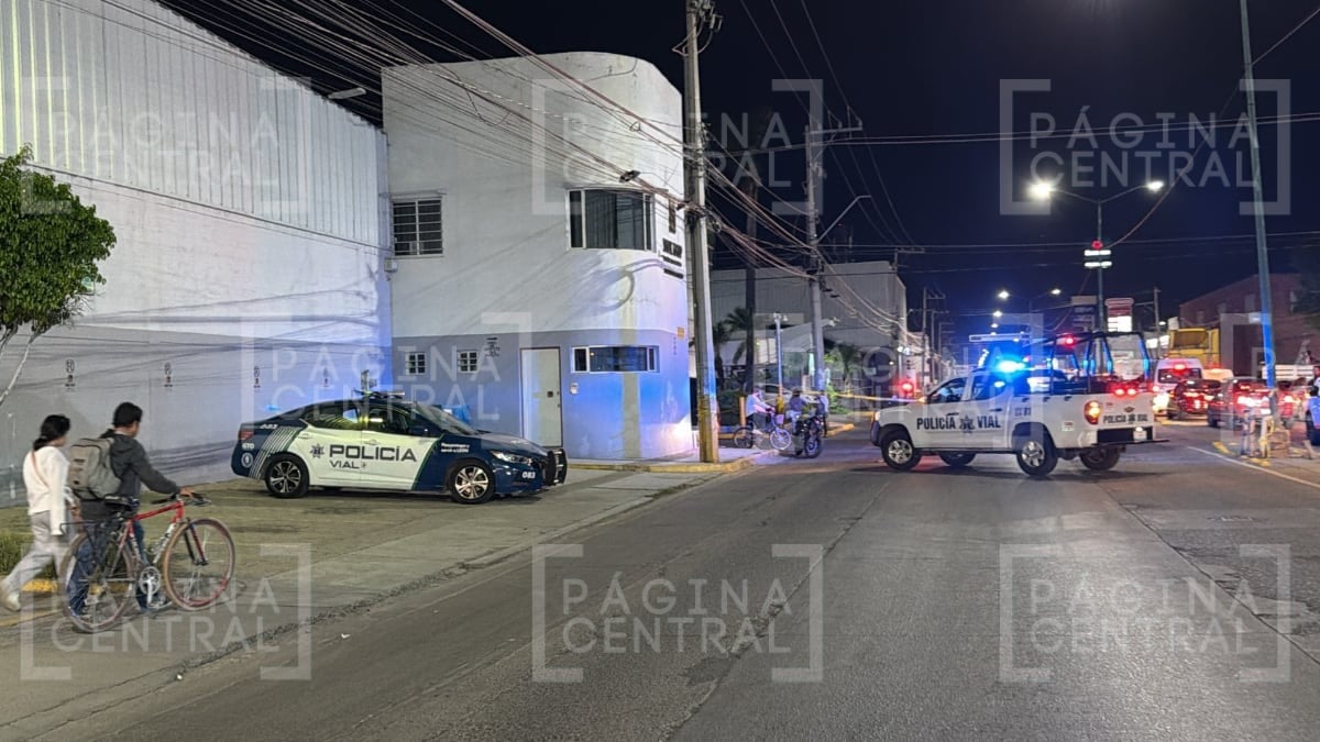 Muere motociclista atropellado por camión de gas tras choque en bulevar Delta, León