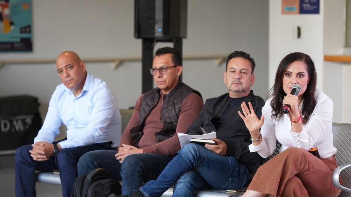 León anuncia cambios viales y refuerza la seguridad tras escuchar a estudiantes