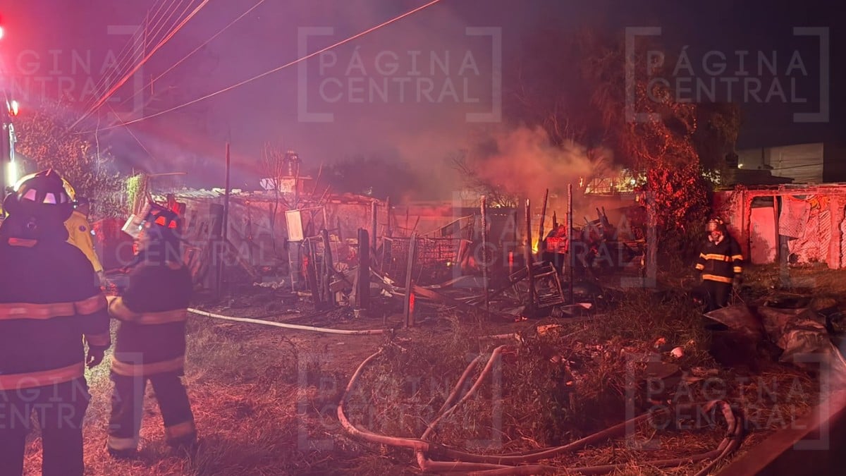 ¡Héroes! Vecinos arriesgan sus vidas para salvar a adultos mayores atrapados en un incendio