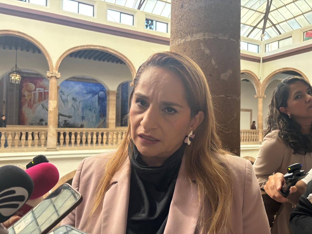 Exfuncionario del Zoo León podría quedar inhabilitado tras denuncias por acoso sexual
