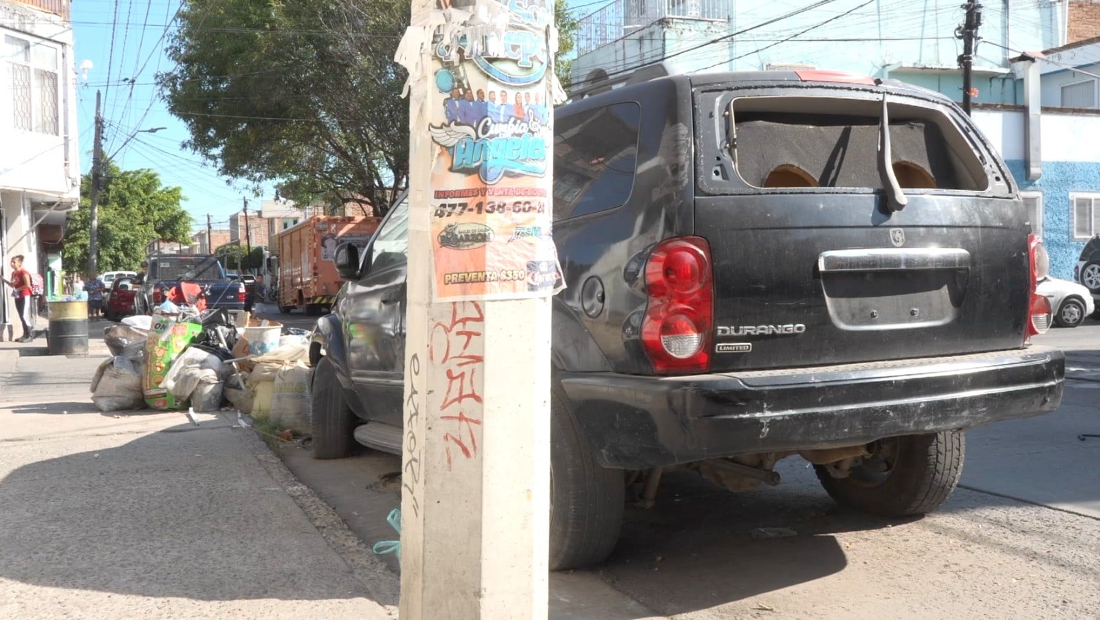 Basura en el Barrio de San Miguel Basura en el Barrio de San Miguel