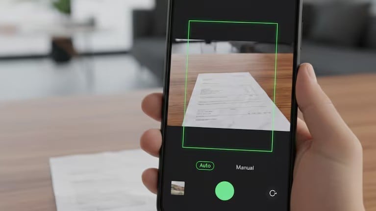 WhatsApp permite escanear documentos y convertirlos en PDF sin salir de la aplicación