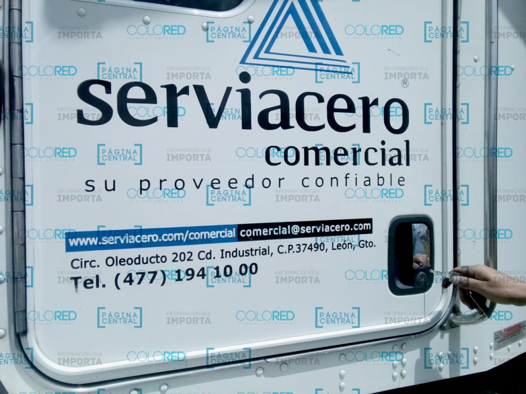 Una unidad de Serviacero fue afectada. Foto: Ian Esteban Martínez