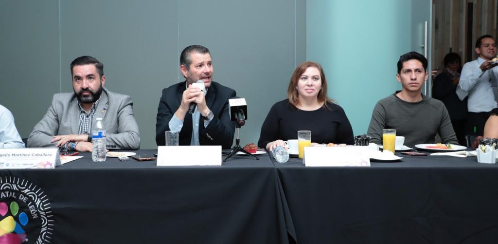 El presidente del Patronato de la Feria en conferencia de prensa