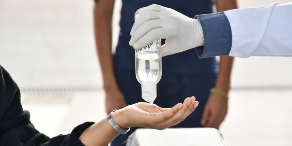 Exhortan a población a seguir aplicando medidas preventivas en Irapuato para evitar un segundo cierre de negocios