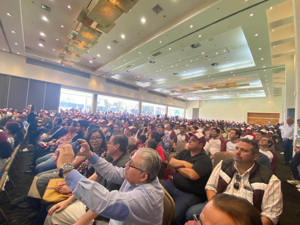 Importante convocatoria de simpatizantes de Morena.