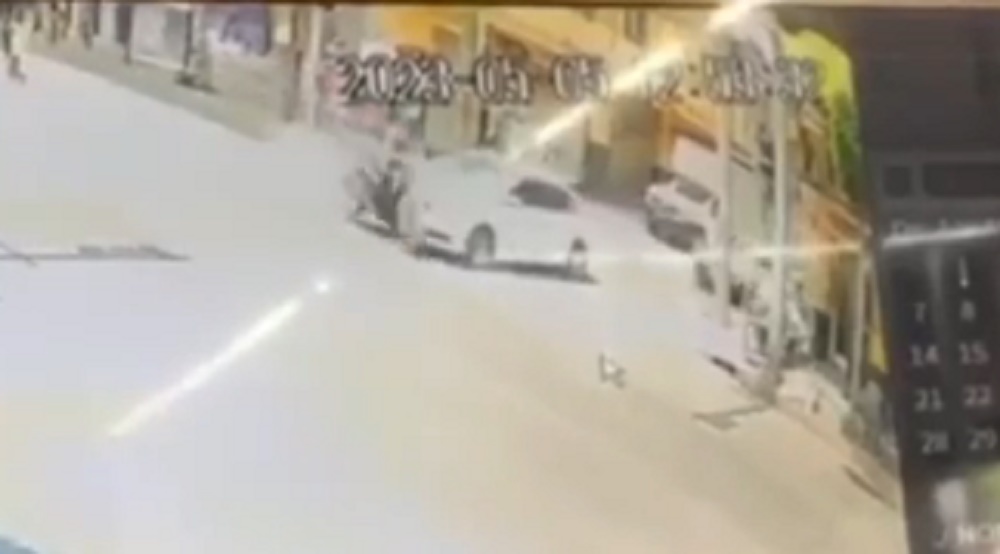 Documentan choques en Miguel Alemán y Constitución.