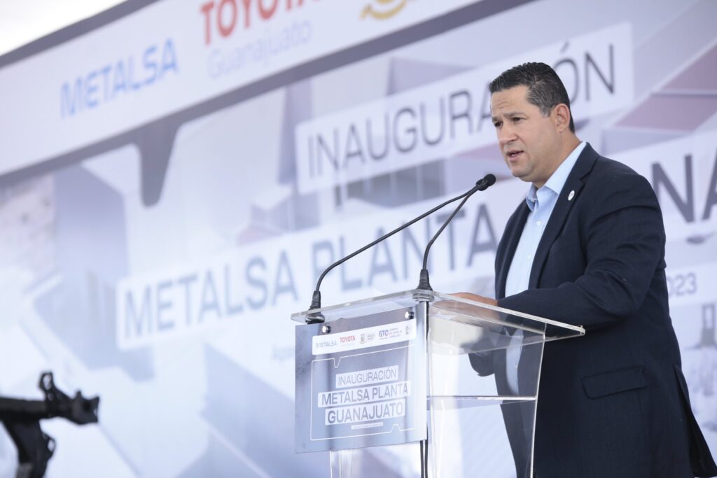 Diego Sinhue Rodríguez Vallejo