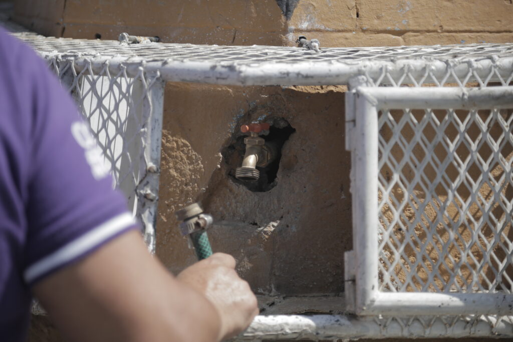 Cuidan el agua potable. Foto: Página Central