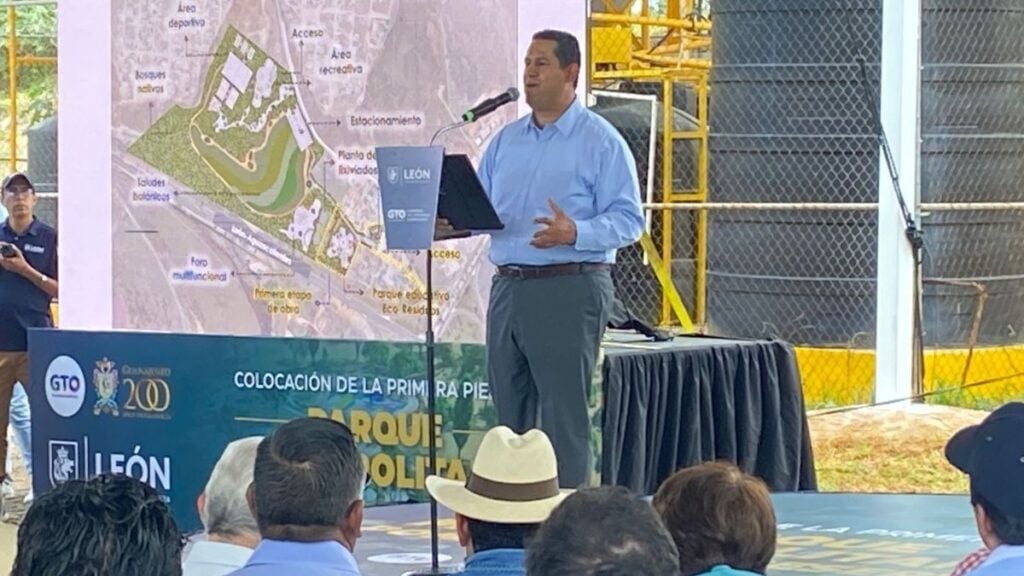 Diego Sinhue Rodríguez Vallejo