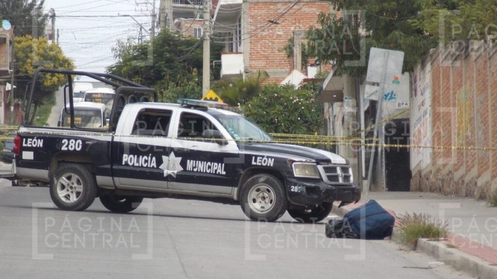 Cuerpo de mujer en una maleta en Soledad de La Joya