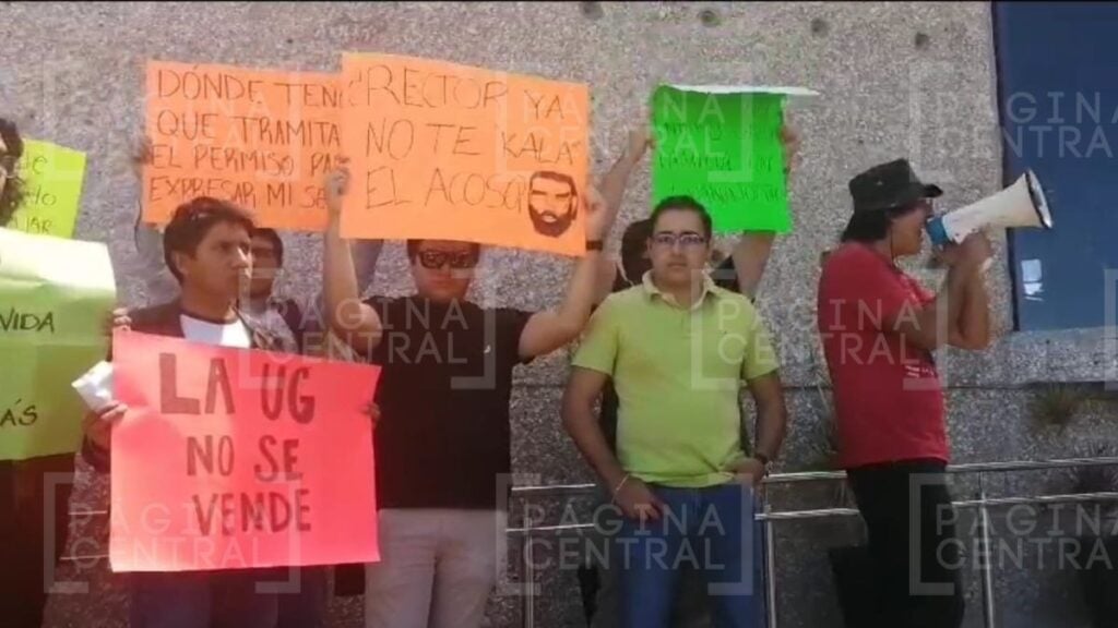 estudiantes informe de Luis Felipe Guerrero Agripino