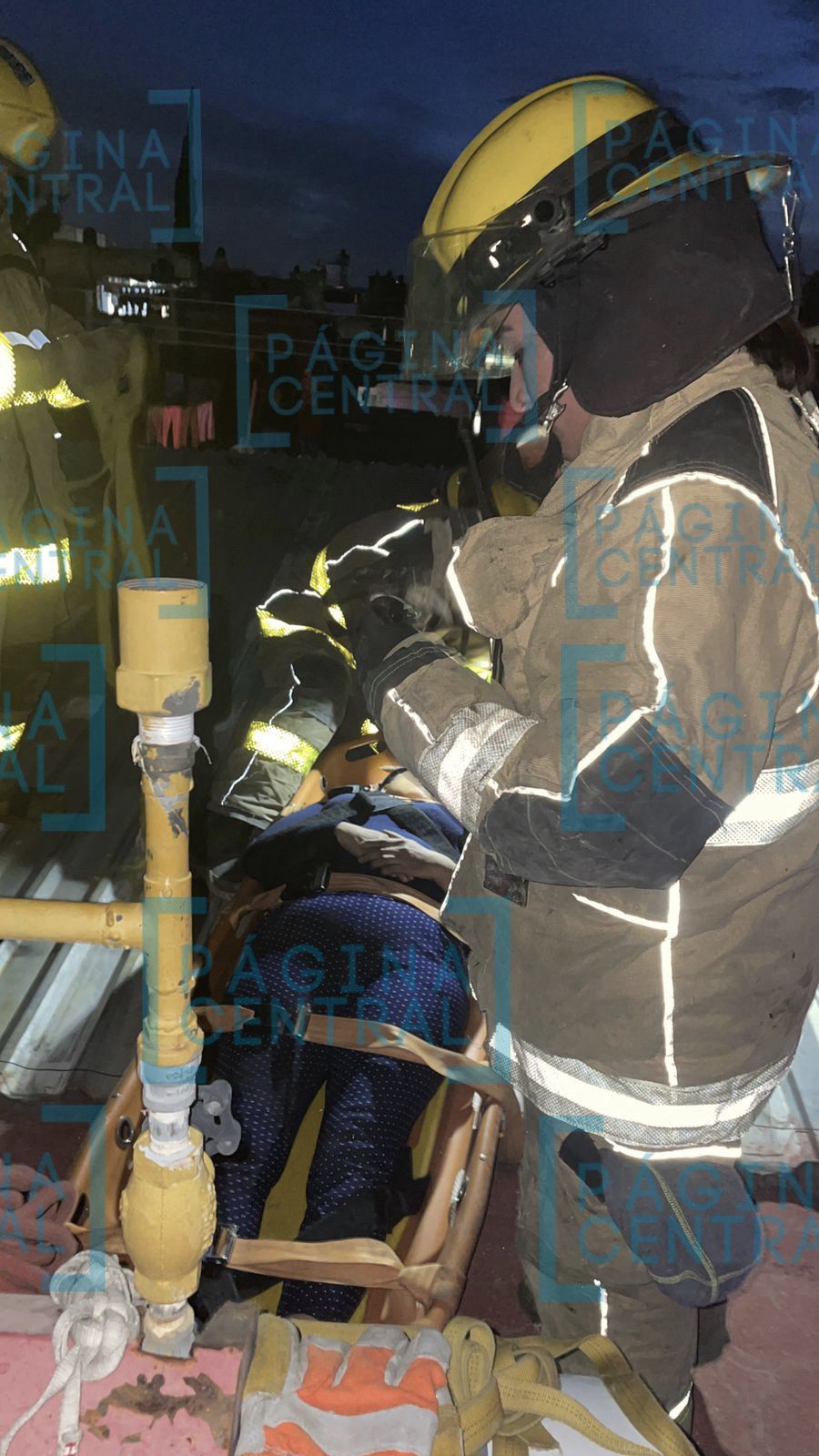 Mujer recibió descarga en León cuando decoraba su casa