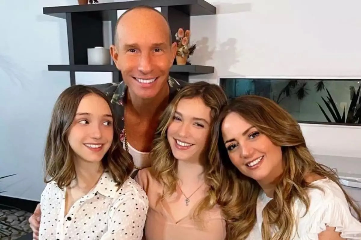 Andrea Lagarreta y Erik Rubín