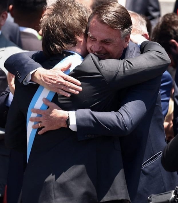 Javier Milei asume como presidente de Argentina