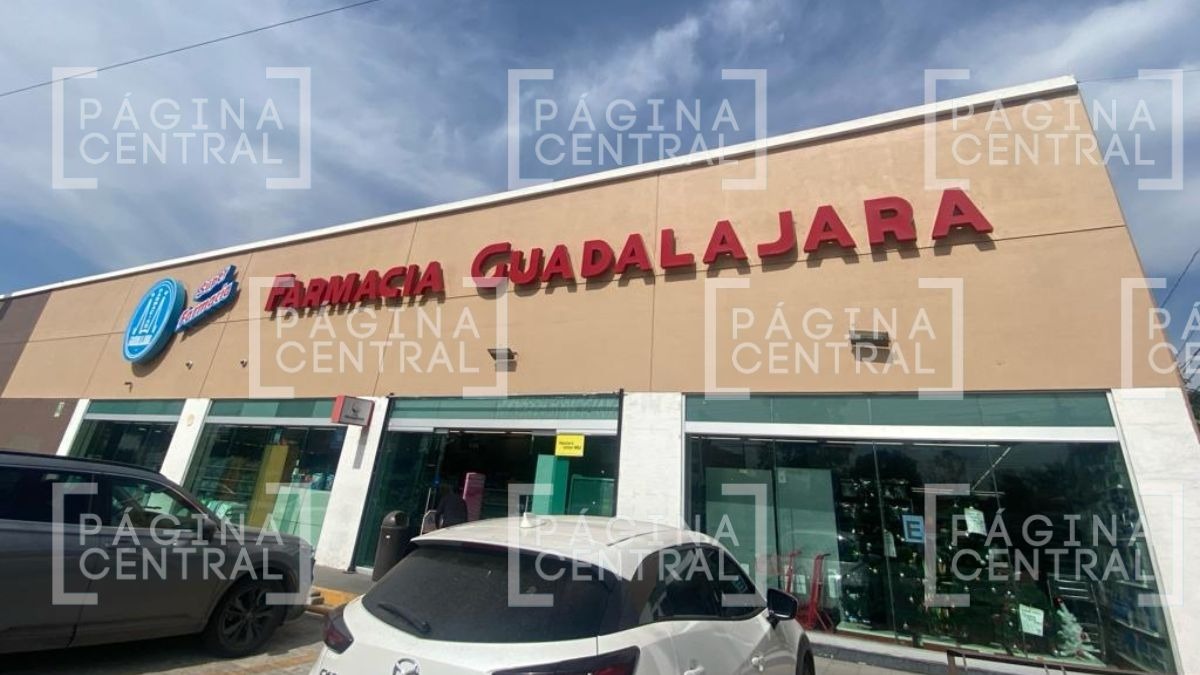 Venden vacuna covid en farmacias de León