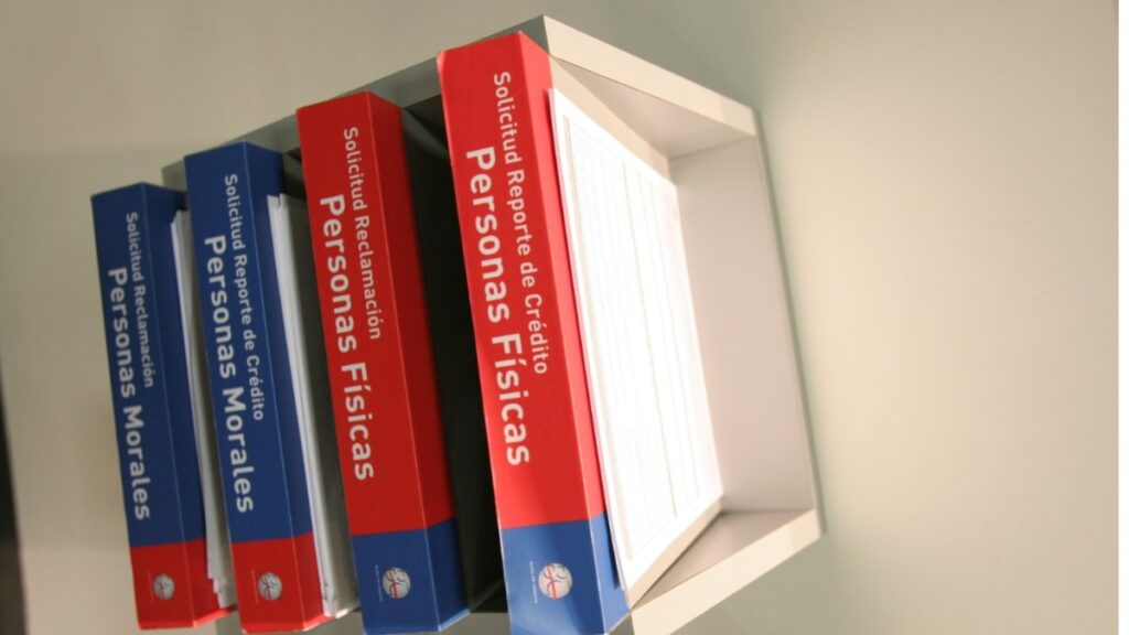 ¿Qué es el buró de crédito y cómo salir de él?