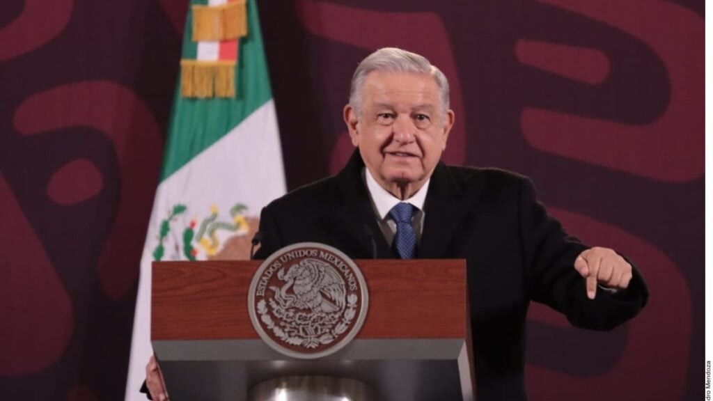 Quiere AMLO eliminar autónomos