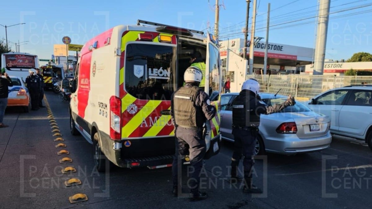 Oruga atropella a ciclista en López Mateos