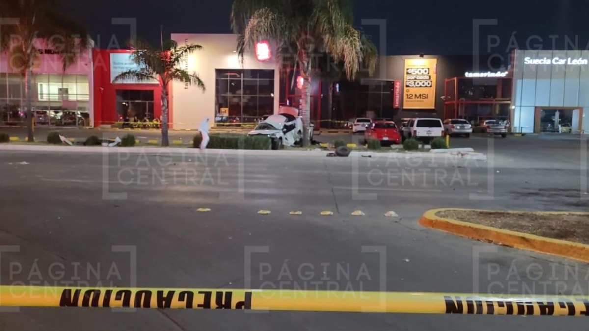 Muere jovencita en accidente en Villas del Juncal