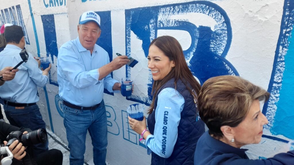 Libia Dennise y Miguel Márquez Márquez