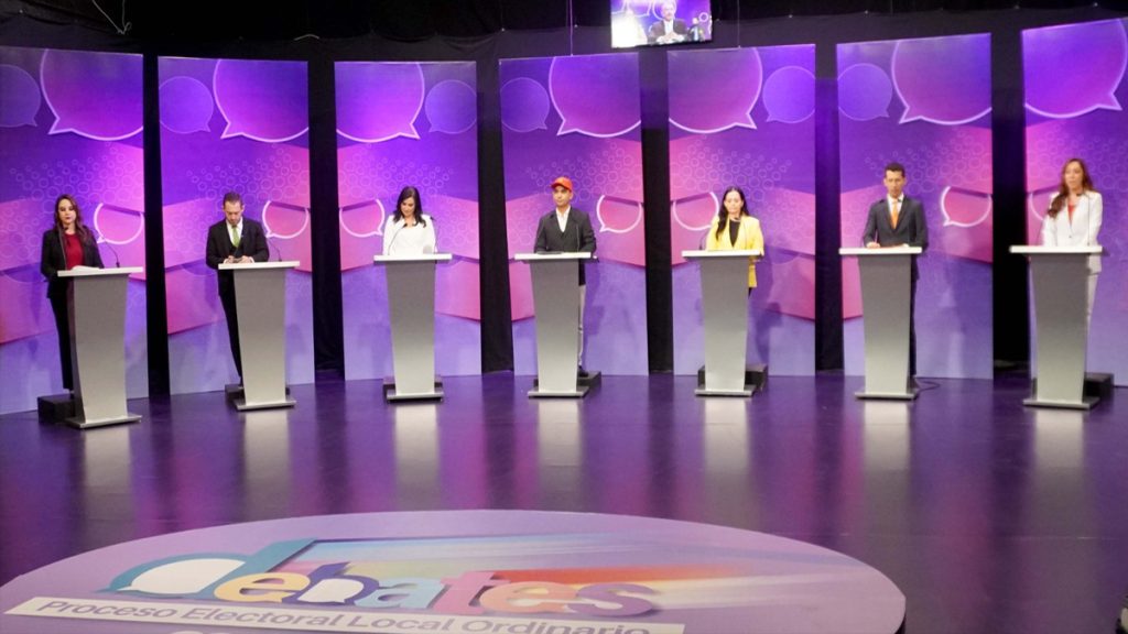Debate León