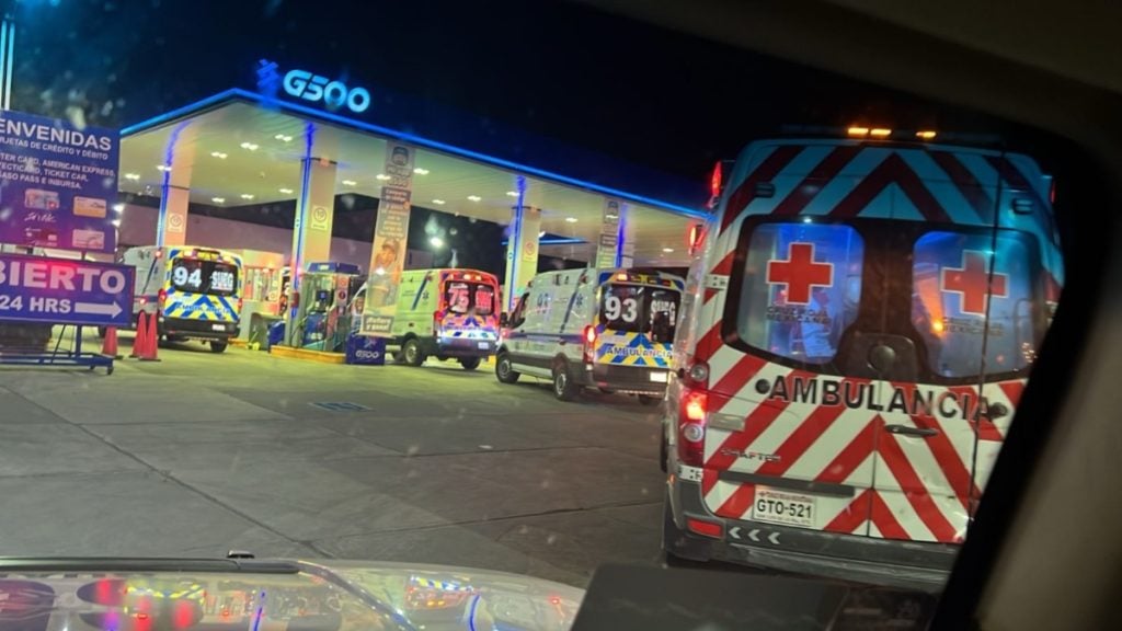 Faltan trasladar a 7 peregrinos a Guanajuato tras camionazo en Estado de México