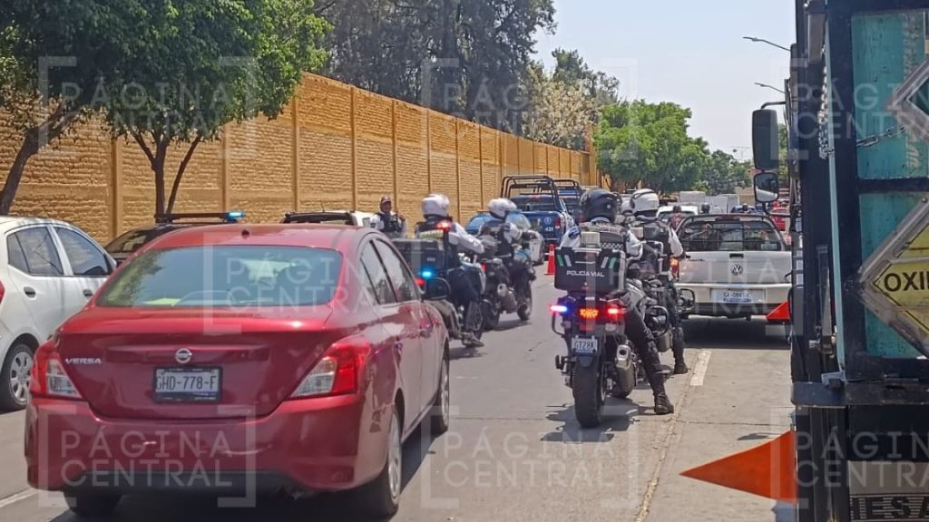 Rinden honores al policía asesinado Daniel Arévalo en León
