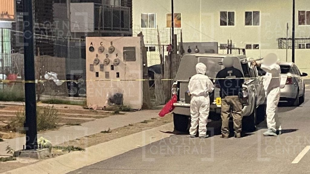 Encuentran cuerpo colgado en el baño en Brisas del Campestre 