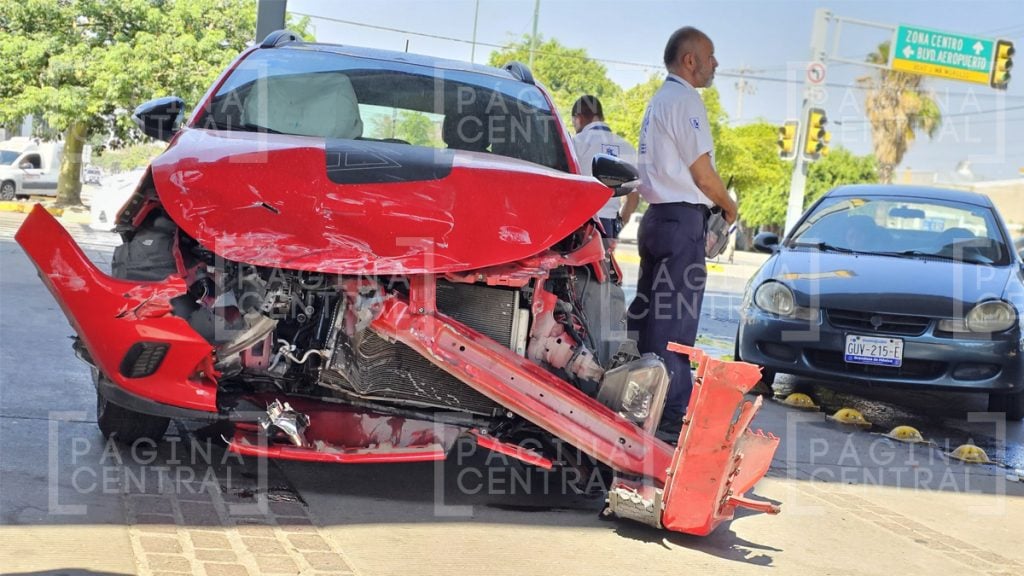 Volcadura Libramiento Morelos 1