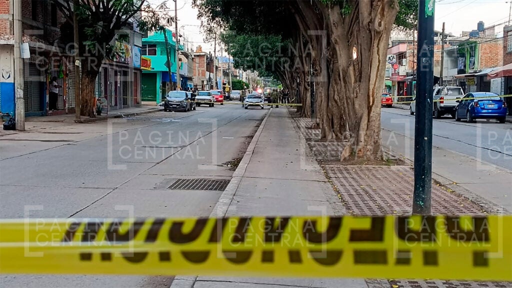 León I: Asesinan a un hombre a balazos, su hija fue testigo
