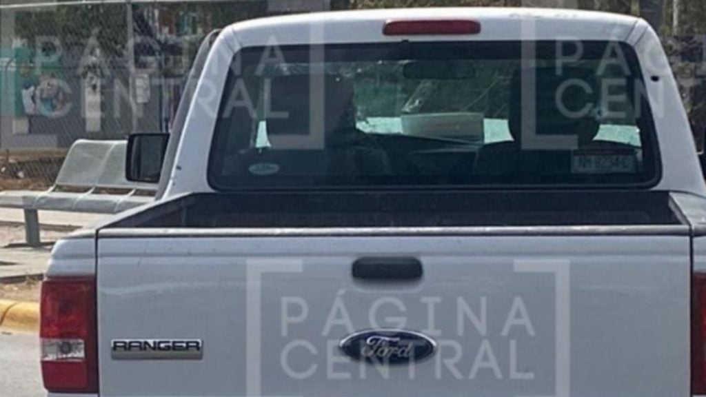 Granjas del Rosario: Balean a hombre al conducir por libramiento