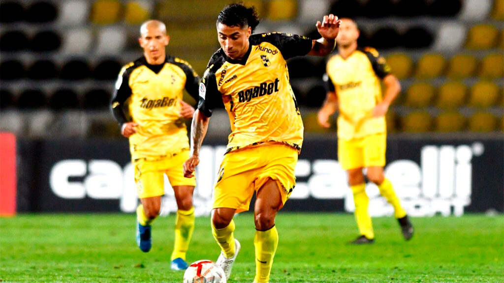 La Fiera: Jorge Bava le da la bienvenida a su nuevo refuerzo