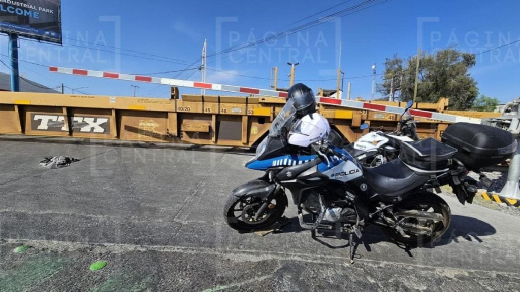 Cementos: Tren embiste a tráiler que intentaba ganarle el paso