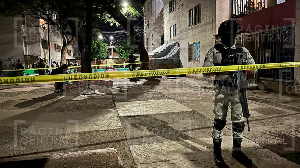 Lomas de Echeveste: Asesinan a una persona 