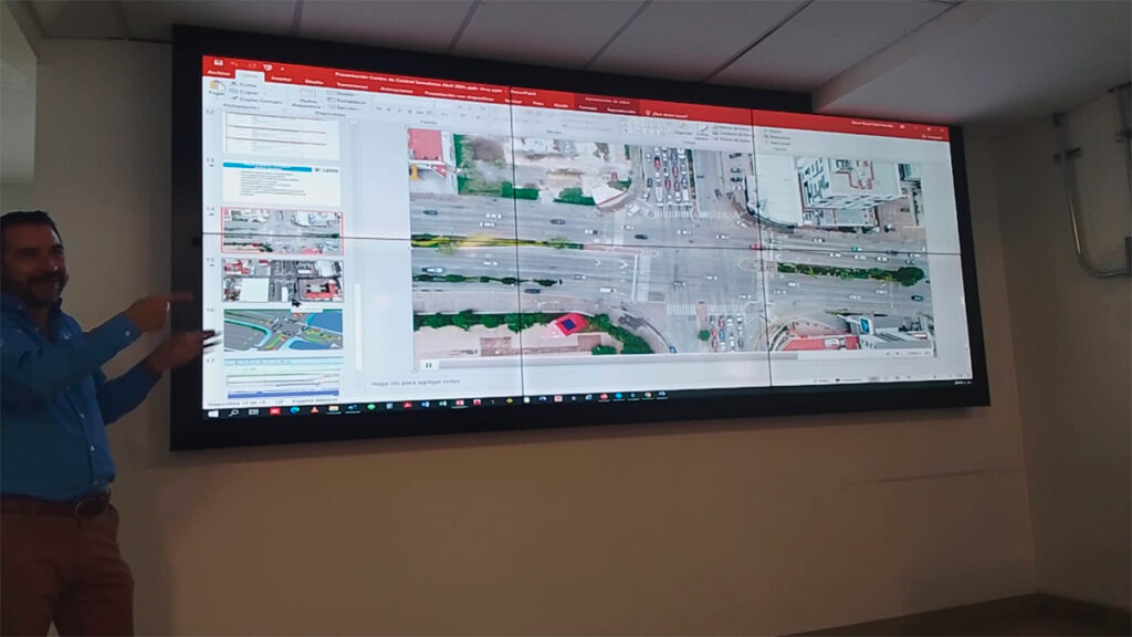 León: 75% de los semáforos serán inteligentes en septiembre