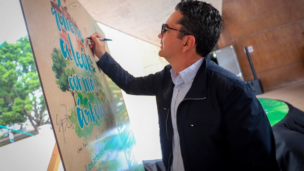 León: Ale Gutiérrez presenta 'Yo quiero a León con más árboles'