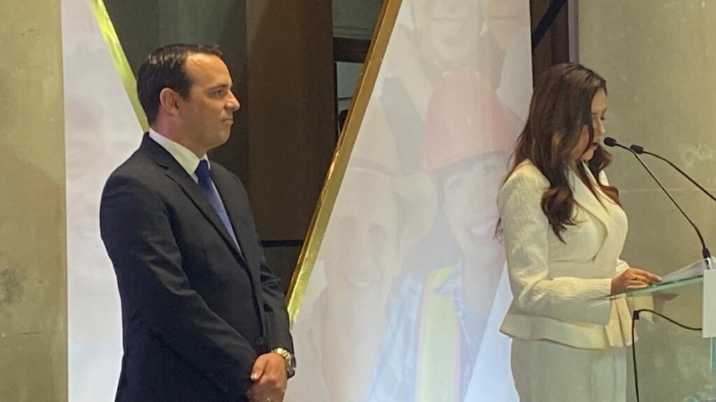 Gabinete de Libia: Presentan a funcionarios del Gobierno del estado